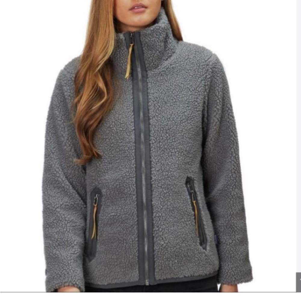 Women’s Patagonia Gray Divided Sky Sherpa Fleece Jacket Medium